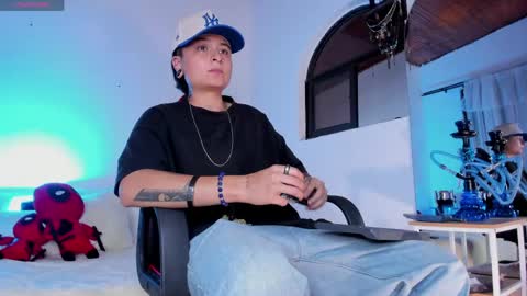 Snapshot of zuryramirez_ chatting on 05-29-26, 08:29 Zury Ramirez online show from 05-29-26, 08:29