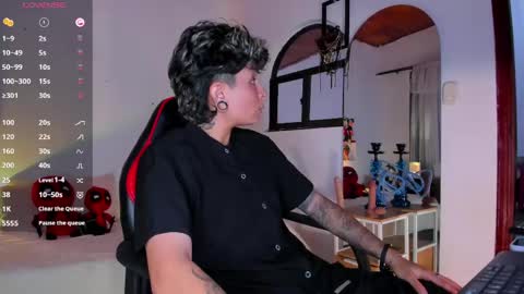 Snapshot of zuryramirez_ chatting on 06-04-26, 05:52 Zury Ramirez online show from 06-04-26, 05:52