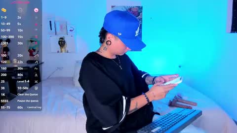 Snapshot of zuryramirez_ chatting on 06-19-26, 06:51 Zury Ramirez online show from 06-19-26, 06:51