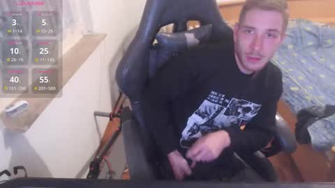 Zuzmoe online show from 11-08-25, 10:41