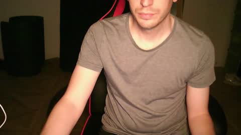 Snapshot of zyriosben chatting on 11-01-25, 12:29 zyriosben online show from 11-01-25, 12:29