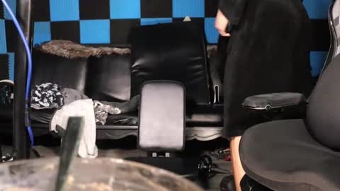 Greek God online show from 12-22-24, 09:53