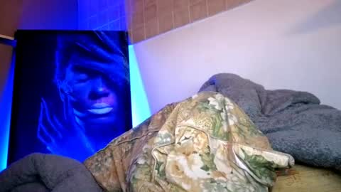 Snapshot of zzarraa chatting on 07-23-26, 05:44 Call me Zara online show from 07-23-26, 05:44