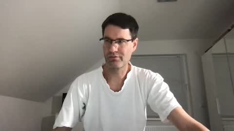 Snapshot of zzz123_cam chatting on 12-31-24, 07:29 zzz123_cam online show from 12-31-24, 07:29