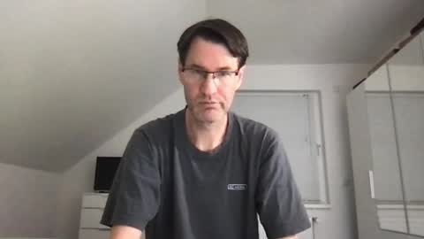 Snapshot of zzz123_cam chatting on 10-26-25, 03:40 zzz123_cam online show from 10-26-25, 03:40