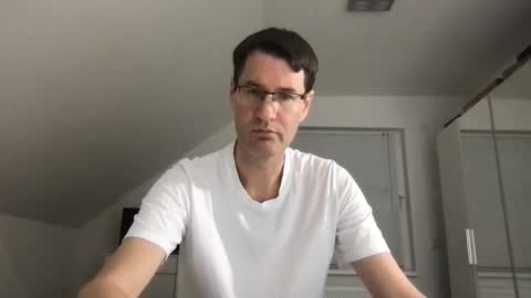 Snapshot of zzz123_cam chatting on 11-30-25, 03:49 zzz123_cam online show from 11-30-25, 03:49