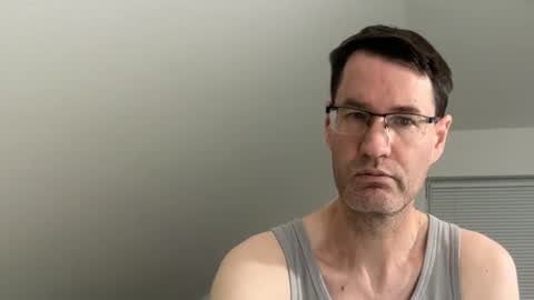 Snapshot of zzz123_cam chatting on 02-08-26, 04:21 zzz123_cam online show from 02-08-26, 04:21