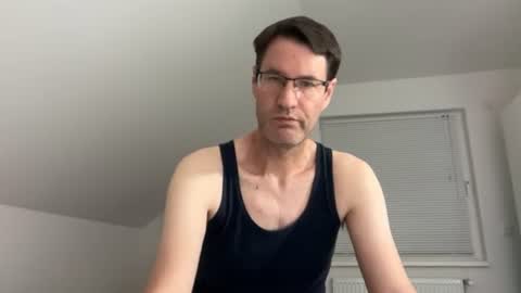 zzz123_cam online show from 07-19-26, 02:43