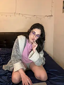 Lunaabbey online show from 02-21-26, 09:27