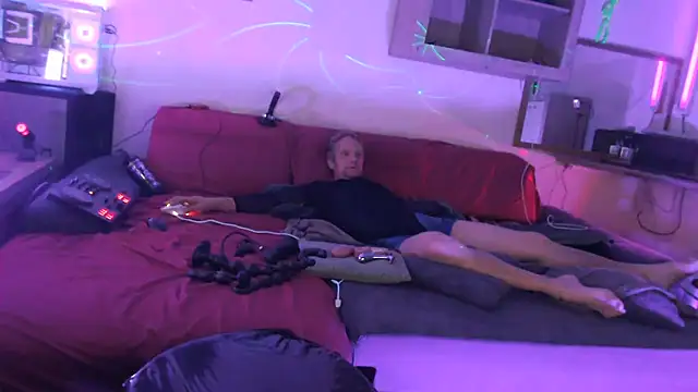 davidgntxxxxx online show from 06-09-26, 10:43