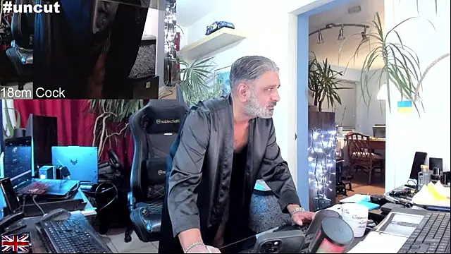 OnlineBossUK online show from 10-18-25, 10:10