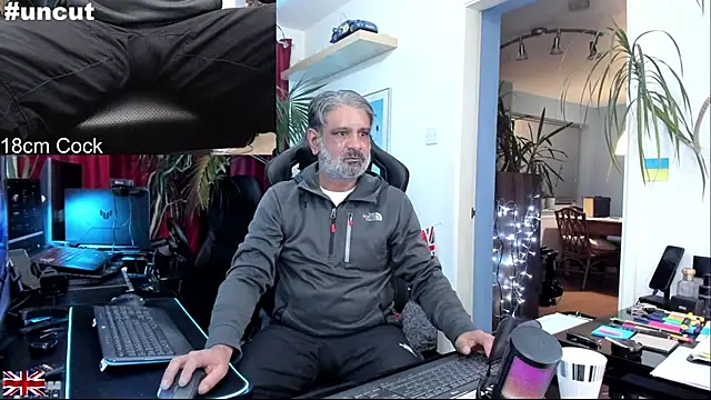 OnlineBossUK online show from 11-17-25, 10:59