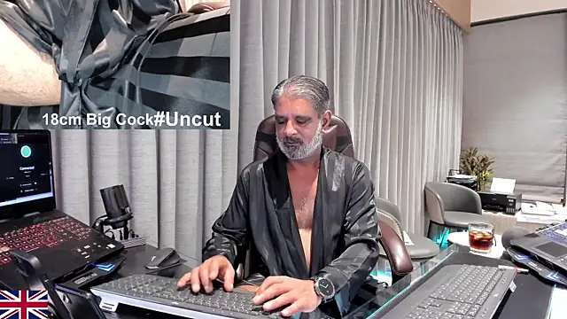 OnlineBossUK online show from 04-27-26, 02:53