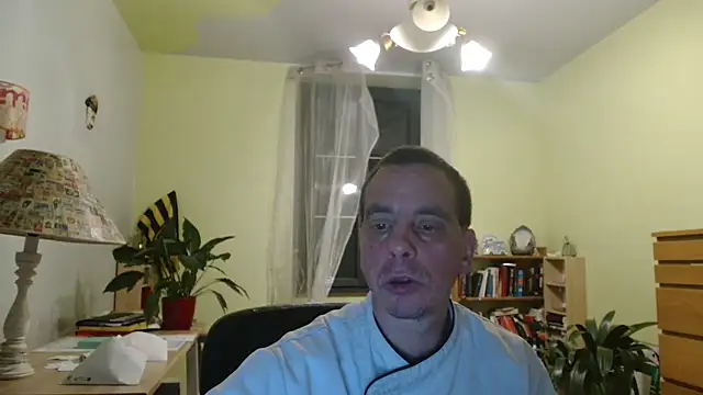 Snapshot of cloupefun chatting on 12-06-24, 04:36 cloupefun online show from 12-06-24, 04:36