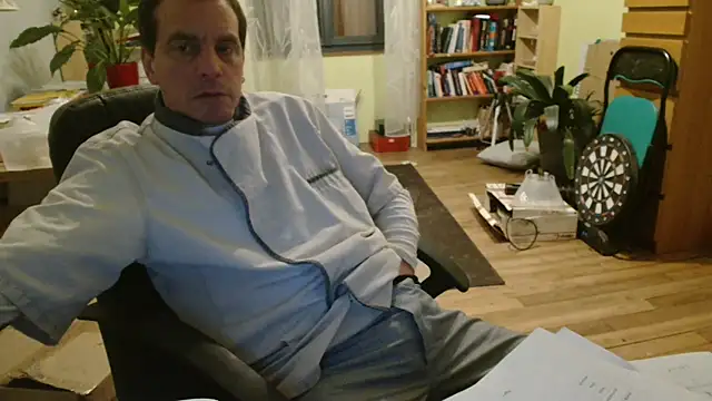 Snapshot of cloupefun chatting on 01-17-25, 05:53 cloupefun online show from 01-17-25, 05:53