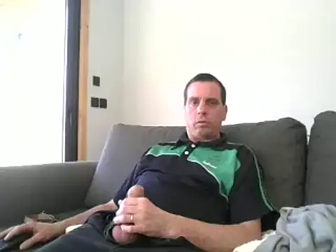 Snapshot of cloupefun chatting on 03-18-25, 10:03 cloupefun online show from 03-18-25, 10:03