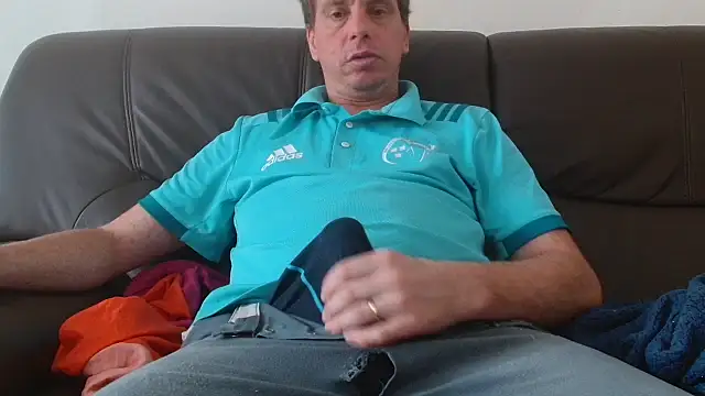 Snapshot of cloupefun chatting on 09-11-25, 11:43 cloupefun online show from 09-11-25, 11:43