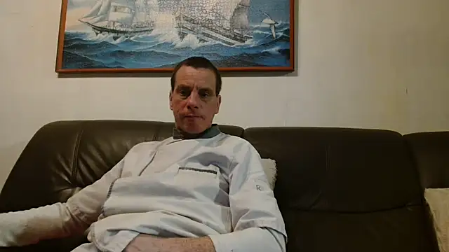 Snapshot of cloupefun chatting on 01-12-26, 05:23 cloupefun online show from 01-12-26, 05:23