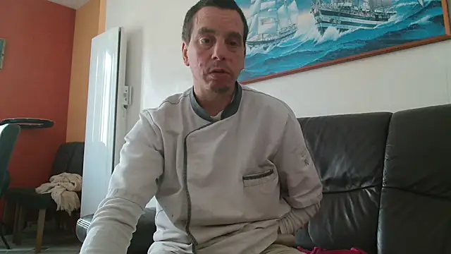 Snapshot of cloupefun chatting on 02-02-26, 12:48 cloupefun online show from 02-02-26, 12:48