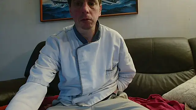 Snapshot of cloupefun chatting on 02-19-26, 07:26 cloupefun online show from 02-19-26, 07:26