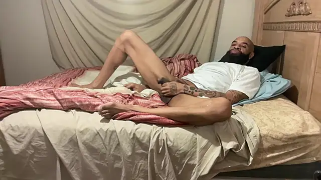 Snapshot of ANAKONDA_KIING chatting on 12-20-25, 09:16 ANAKONDA KIING online show from 12-20-25, 09:16