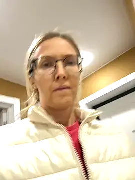 angelmommu online show from 11-01-25, 04:42