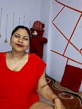 MOM-SUN-COUPLE online show from 02-01-25, 04:33