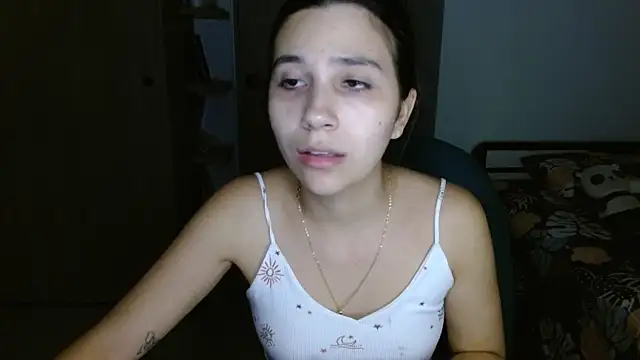 mia  lopez  online show from 04-29-26, 03:54