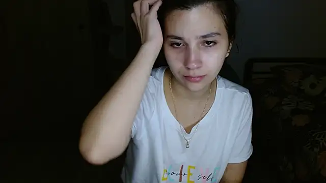 mia  lopez  online show from 05-01-26, 05:12