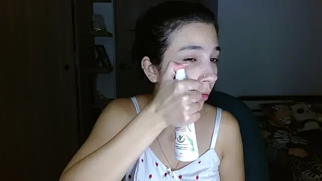 Snapshot of mia__lopez_ chatting on 05-15-26, 04:08 mia lopez online show from 05-15-26, 04:08