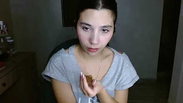 mia  lopez  online show from 07-01-26, 02:46