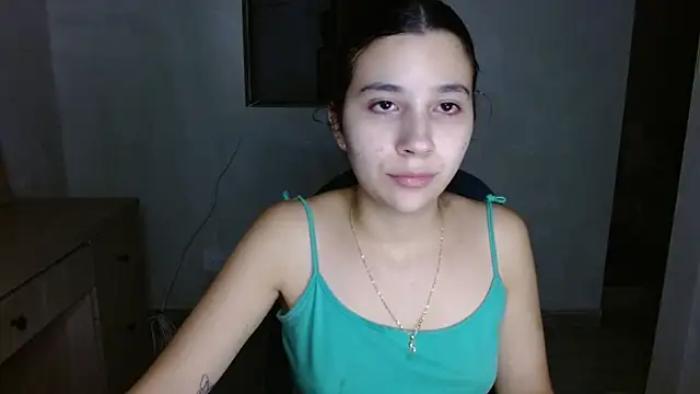 mia  lopez  online show from 07-23-26, 04:32