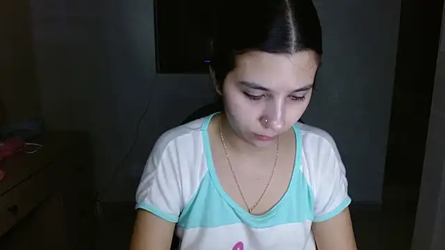 mia  lopez  online show from 07-28-26, 04:08
