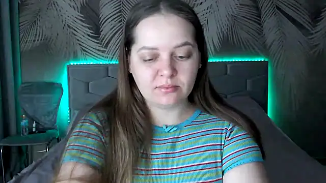 uliastar online show from 02-13-25, 05:16