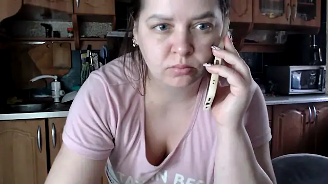 uliastar online show from 02-17-26, 07:38