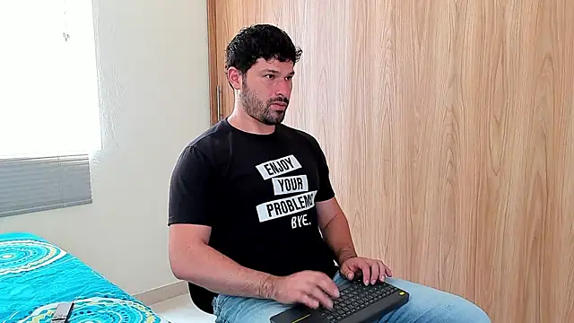 Snapshot of alexman_fuck chatting on 03-28-26, 05:12 alexman fuck online show from 03-28-26, 05:12