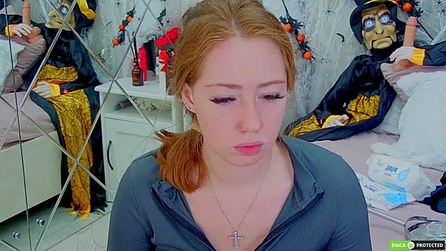 TinaBrook online show from 10-17-25, 04:04