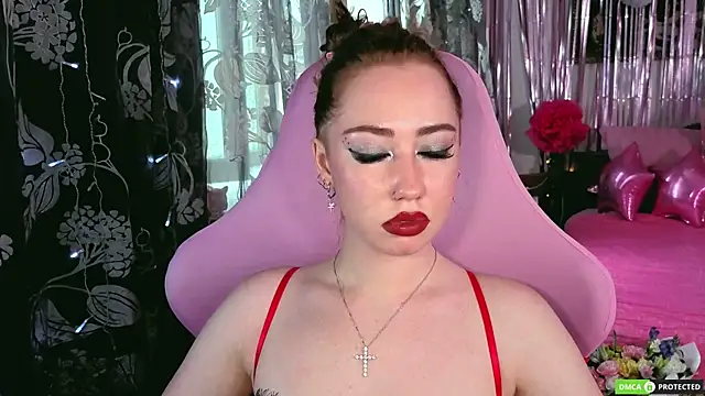 Snapshot of TinaBrook chatting on 06-23-26, 05:38 TinaBrook online show from 06-23-26, 05:38