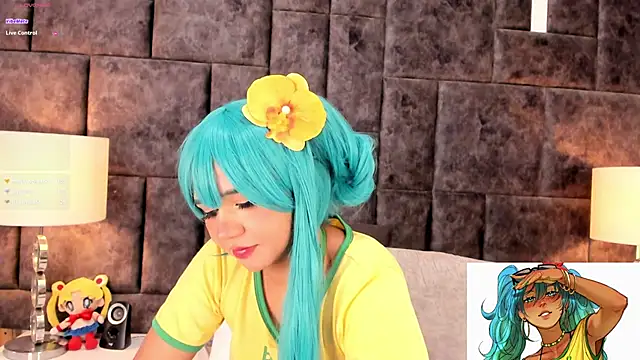 Snapshot of Petit-Rosse chatting on 12-03-24, 08:28 Petit-Rosse online show from 12-03-24, 08:28