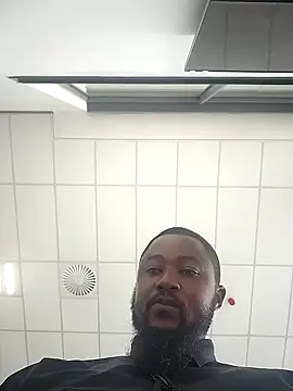 Snapshot of douksm chatting on 01-16-25, 11:58 douksm online show from 01-16-25, 11:58