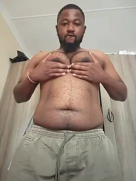 Snapshot of douksm chatting on 03-09-25, 12:09 douksm online show from 03-09-25, 12:09