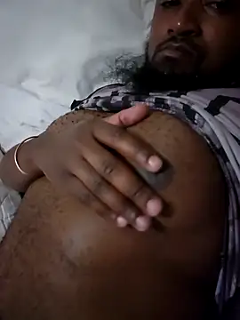 Snapshot of douksm chatting on 12-19-25, 08:27 douksm online show from 12-19-25, 08:27