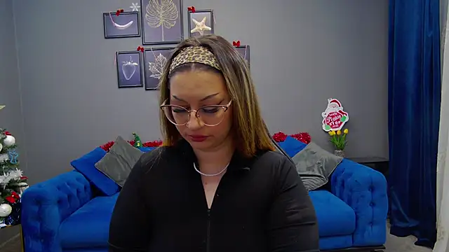 Snapshot of Katewalker_ chatting on 12-11-24, 08:39 Katewalker online show from 12-11-24, 08:39