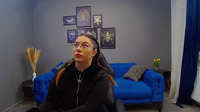 Snapshot of Katewalker_ chatting on 01-09-25, 06:04 Katewalker online show from 01-09-25, 06:04