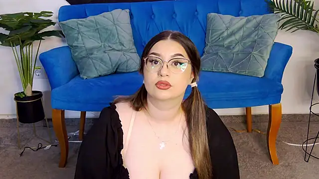 Katewalker  online show from 05-27-26, 10:07