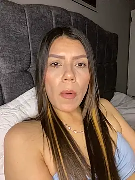 martina contreras online show from 03-15-26, 04:07