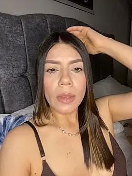 martina contreras online show from 04-30-26, 01:12