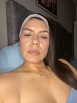 martina contreras online show from 05-19-26, 06:09