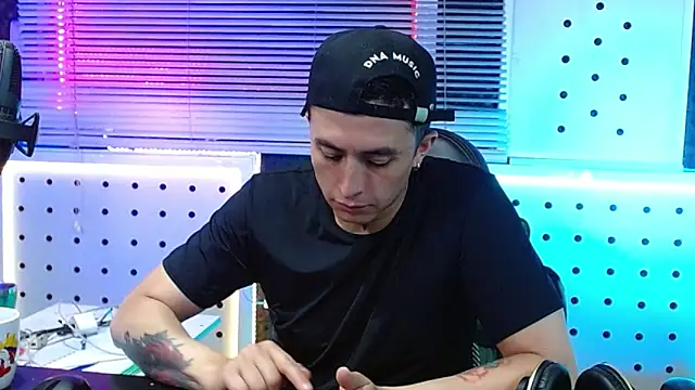 Darko0717 online show from 03-10-26, 12:15