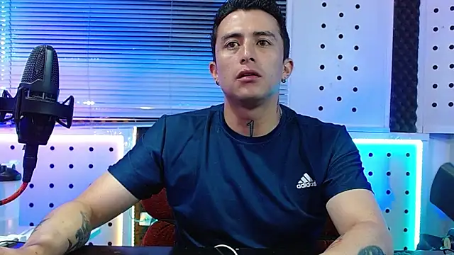 Darko0717 online show from 04-10-26, 12:27